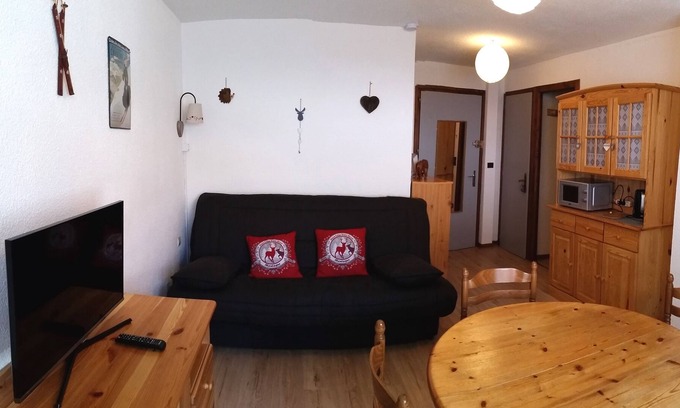 Sixt-Fer-a-Cheval Apartamento | Sixt Fer à Cheval Confortable apartamento de 2 habitaciones para 4 personas invierno / verano