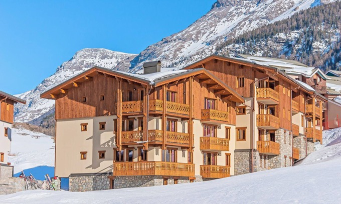 Lanslevillard Condominio | Ski aux pieds ! Charmant T2 + cabine | Piscine