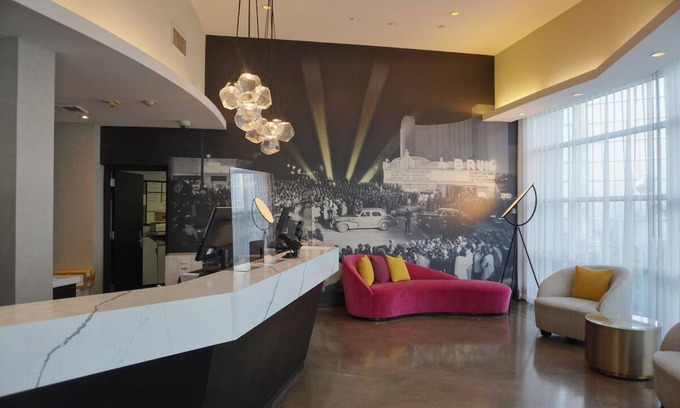 Los Angeles Hotel | Skyline King Room at Hotel Angeleno with Skyline View of LA, Room Service!