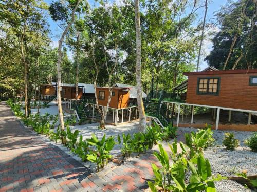 Hulu Selangor Complejo | SkyTree Glamping - Huda's Haven