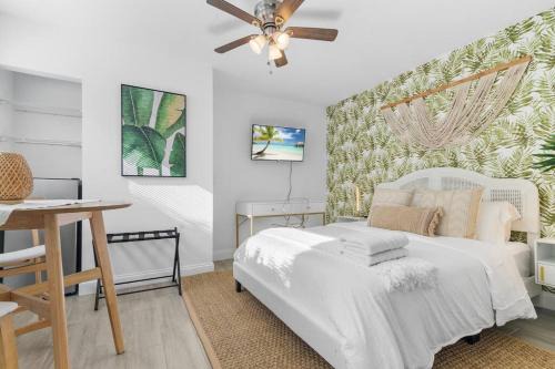 Flamingo Parks Apartamento | Sleek and Cozy Studio l Freshly Renovated