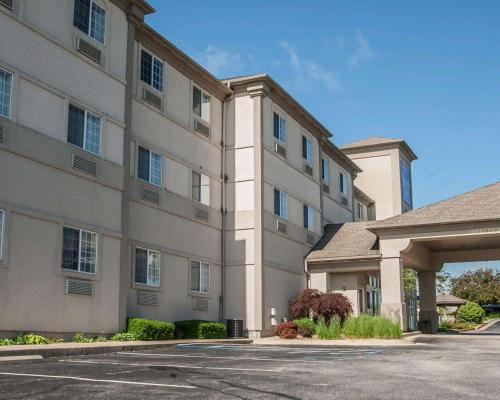 Camdenton Hotel | Sleep Inn & Suites Lake of the Ozarks