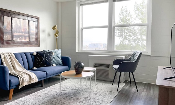 Walnut Hills Casa | Sleepover: Cozy 1BD/1BA + Gym - Downtown Cincinnati