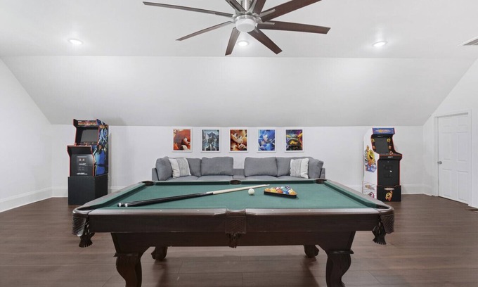 Montgomery Apartamento | Sleeps 15 Movie Room Gameroom Free Parking