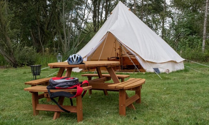 Clare Otro | Sleeps-5 lakeside tent - Suffolk
