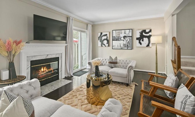 Countryside Casa | Sleeps 6, Nature trails, 40 Mins to DC, 2 cars MAX