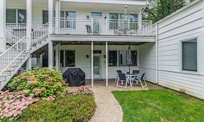 South Haven Villa | Resort familiar en el lago Michigan - Patio 28