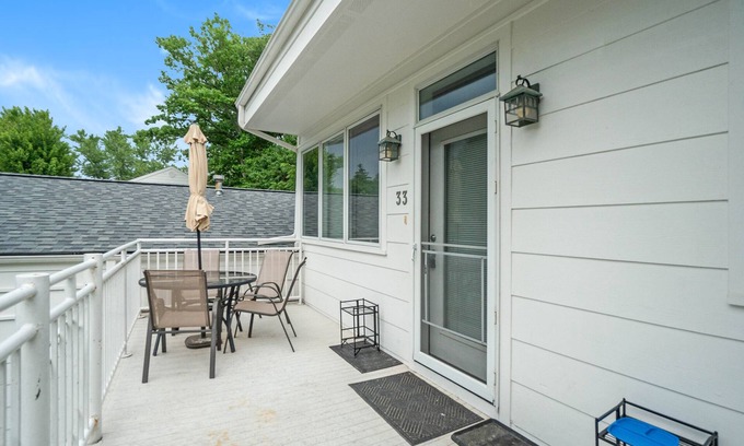 South Haven Villa | Resort familiar en el lago Michigan - Patio 33