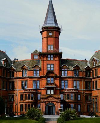 Newcastle Complejo | Slieve Donard