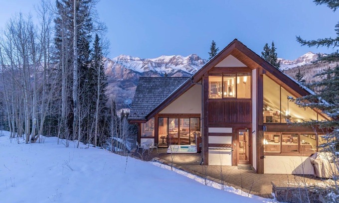 Mountain Village Casa | Slopeside Chalet 4 Bedroom Home by RedAwning