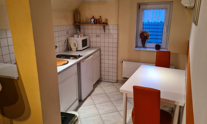 Glesien Otro | bonita habitación en una zona tranquila