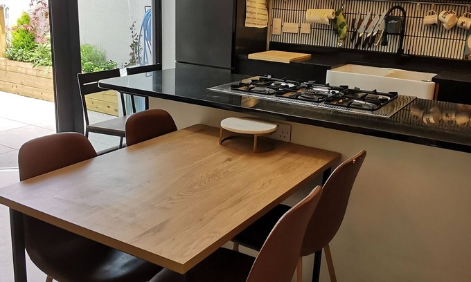 Broadstone Casa | Small cottage with garden in Dublin city centre