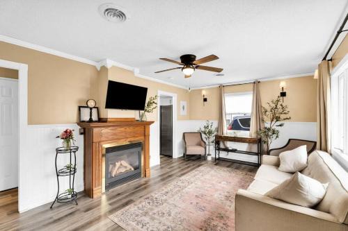 Rantoul Casa | Small cozy ranch