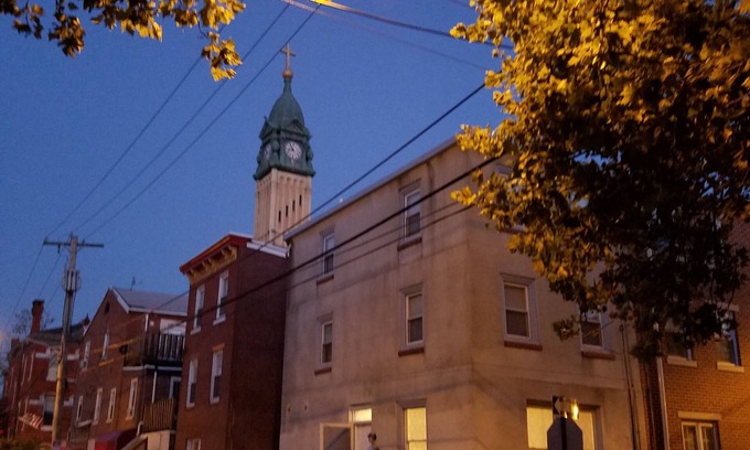 Olde Kensington Casa | Hogar familiar pequeño, ordenado y limpio en un gran vecindario