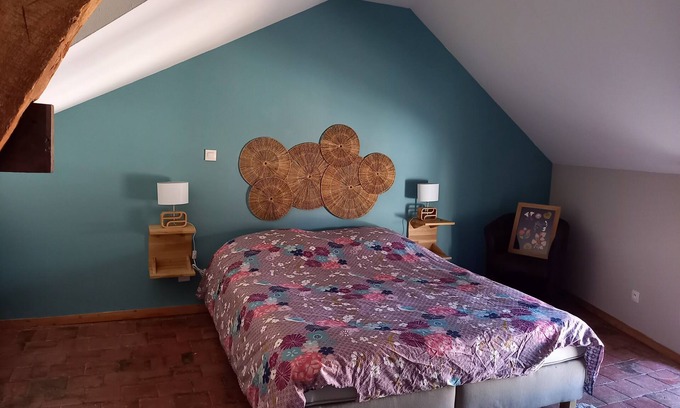 Loches Casa | Small town house