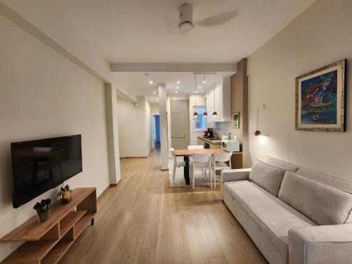 Petralona Apartamento | Smile in Center of Athens, Optional Breakfast