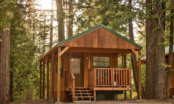 Emigrant Gap Cabina | Snowflower RV Resort