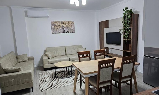 Korce Apartamento | Snowy home Korce