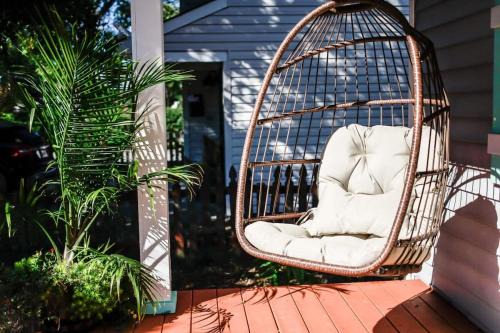 Willoughby Spit Casa | Sojourn Coastal Cottage 3 BR