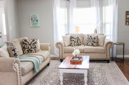 Norfolk Apartamento | Sojourn Family Home Sleeps 6
