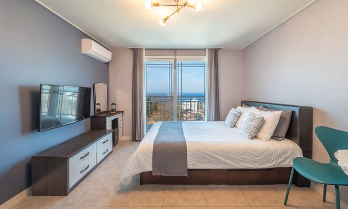 Sokcho Casa | Sokcho Scenic House Pension