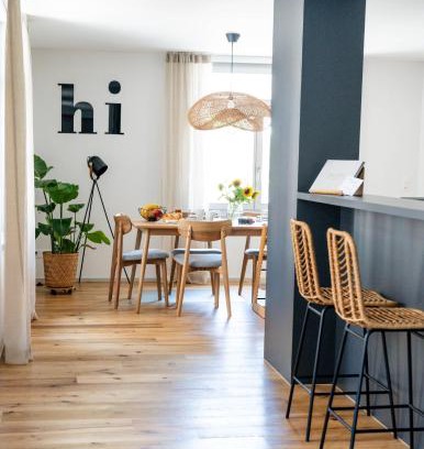 Kuessnacht Apartamento | SOLUNA STAY I City Apartment I 20 Min to Luzern I Kidsfriendly I Modern I Self-check-in I Free Parking