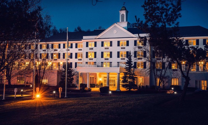 Lyons Hotel | Somerset Hills Hotel, Tapestry Collection by Hilton