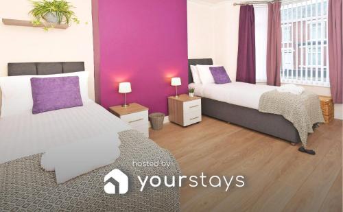 Crewe Casa | Somerville House by YourStays - 4 Bedroom House in Crewe