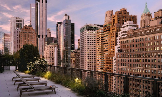 Financial District Hotel | Sonder by Marriott Bonvoy Battery Park Apartments Financial District