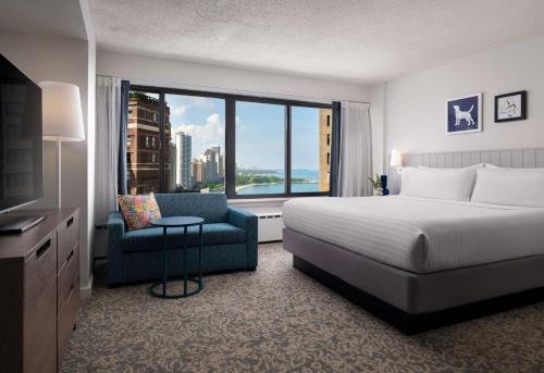 Streeterville Hotel | Sonesta ES Suites Chicago Downtown Magnificent Mile Medical