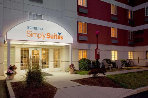 Braintree Hotel | Sonesta Simply Suites Boston Braintree
