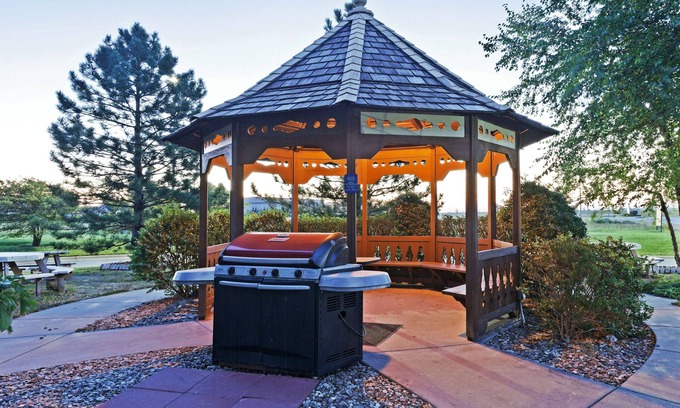 Wichita Hotel | Sonesta Simply Wichita Airport