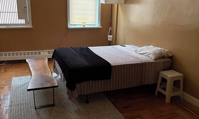 Park Versailles Apartamento | Soothing 1-bedroom apartment in Bronx