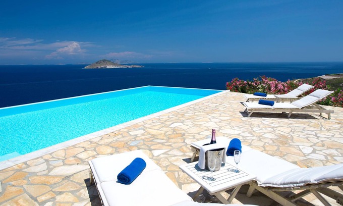 Sapsila Villa | Sophia Villa Patmos | Sea View Villa en Patmos con piscina