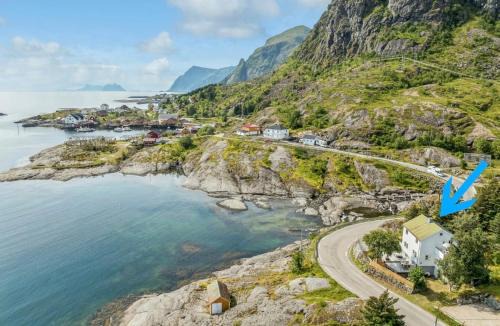 Sørvagen Casa | Sophiehuset- Cozy oceanview home