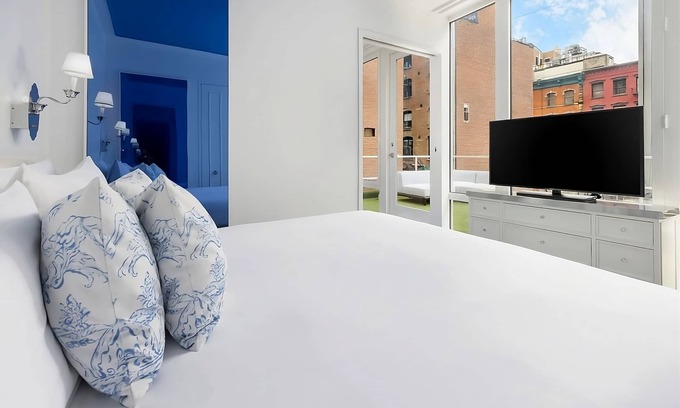 SoHo Hotel | Sophisticated Accommodation in NYC! Pet-friendly Suite with Private Balcony!