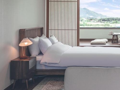 Gyeongju Casa | Sorok Stay Gamseung Sookso