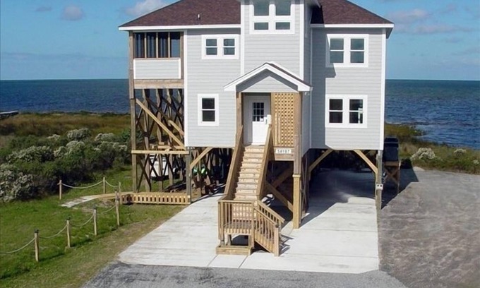 Frisco Casa | Frente de sonido! Frente al agua con increíbles vistas panorámicas al agua. Frisco, NC OBX