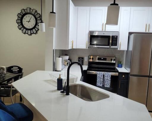 Brown Road Apartamento | South Charlotte’s Cozy & Modern