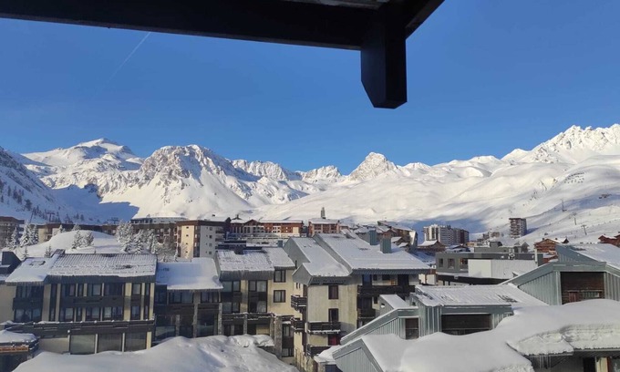 Tignes Apartamento | South-facing balcony. HD Internet. Telework and ski! Ski locker on the ground floor