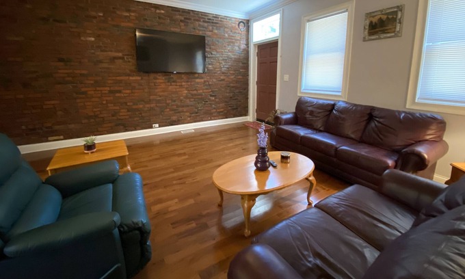 South Side Slopes Casa | South Side Paradise