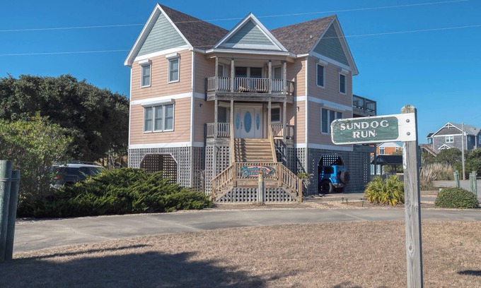 Sunset Village Casa | Southern Seasons – Pool, Hot Tub & Pet-Friendly