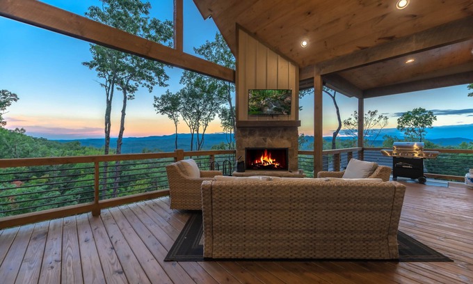 Blue Ridge Casa | Southern Star - Blue Ridge