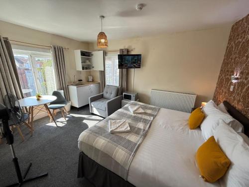 Portsmouth Apartamento | Southsea 2nd Floor Studio Apartment, Free Private Parking