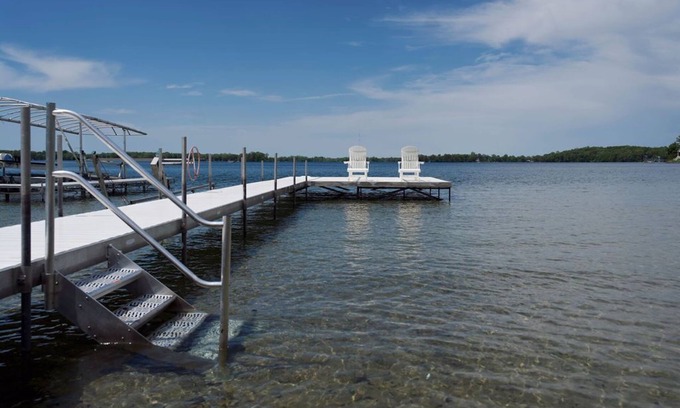 Bradley Casa | Southshore Lakehouse on Gun Lake -Like New Home on Goldcoast of Gun Lake