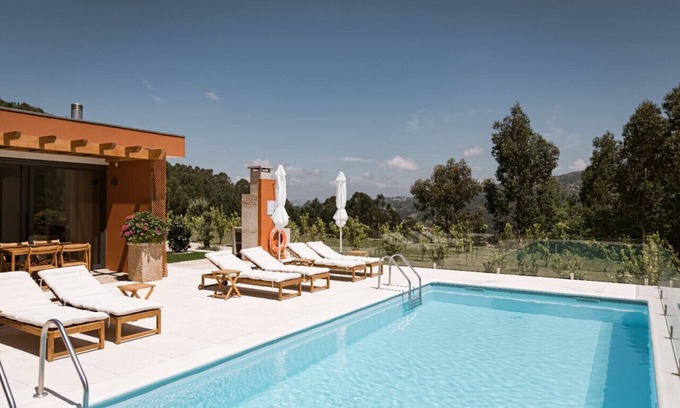 Pacos de Gaiolo Casa | Souto Village by MET