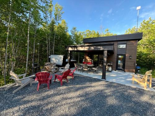 Adstock Casa | Spa - Chalet Sur Les Sentiers du Pic-Bois
