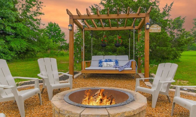 Columbia Casa | Spa Like Retreat in Columbia