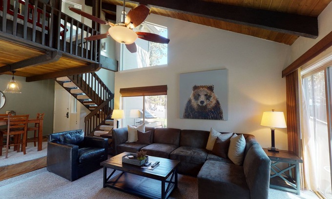 Tennis Village Condominio | 17 Tennis Village: condominio loft de 2 dormitorios / 2 baños en Sunriver, capacidad para 6