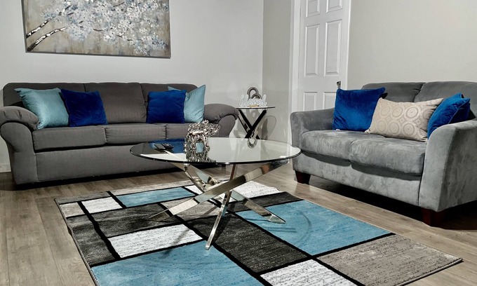 Gardena Casa | SpaceX,LAX & Beaches Beautiful Guest House